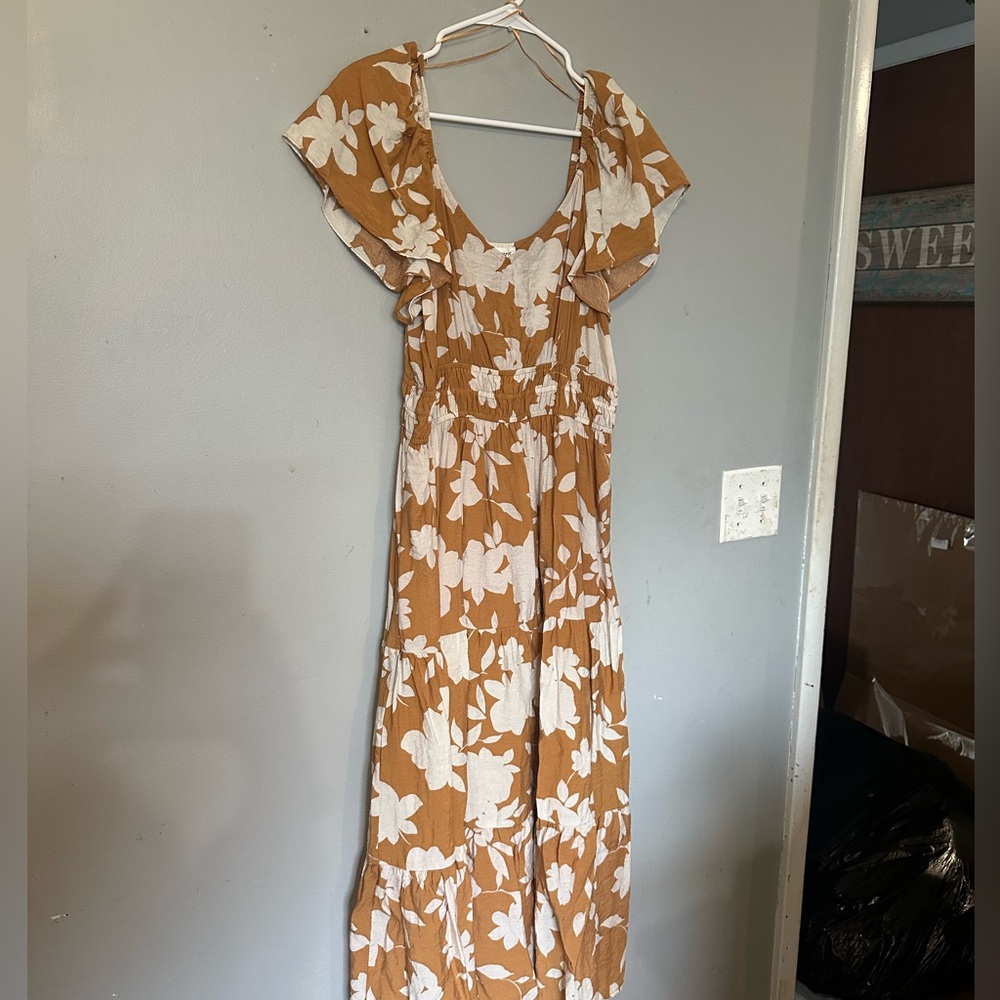 Blu Pepper Tan and Orange Floral Dress - Picture 3 of 5